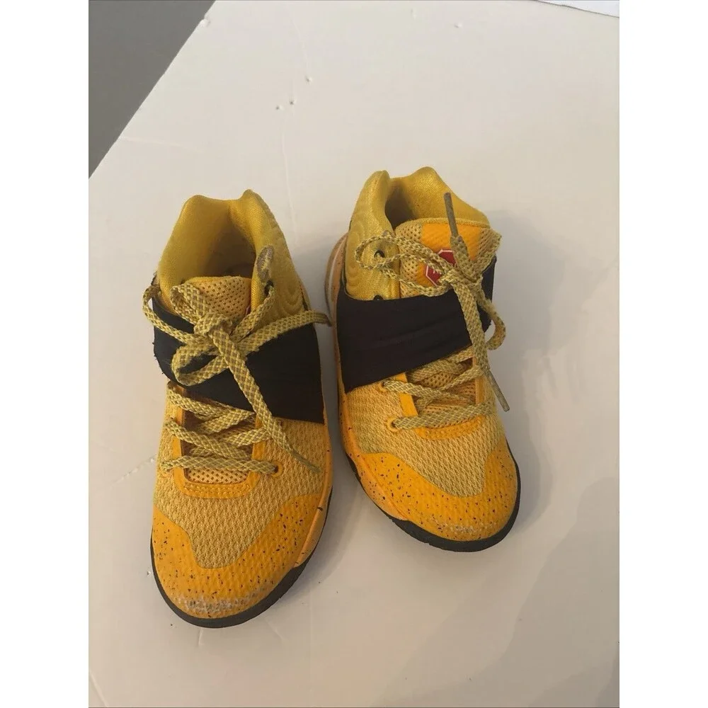 Nike Kyrie 2 PS School Bus 827280–700 Yellow Basketball Shoes Youth US Size 12C